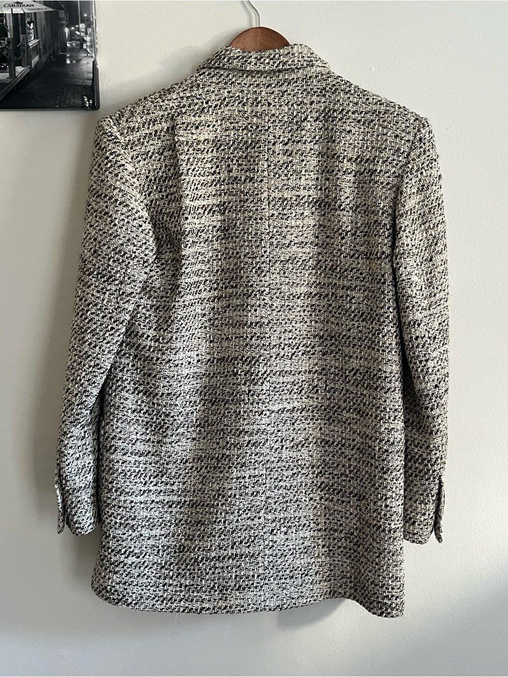 Zara Cream and Black Tweed Jacket- XS ptp 20 inch - Picture 9 of 11